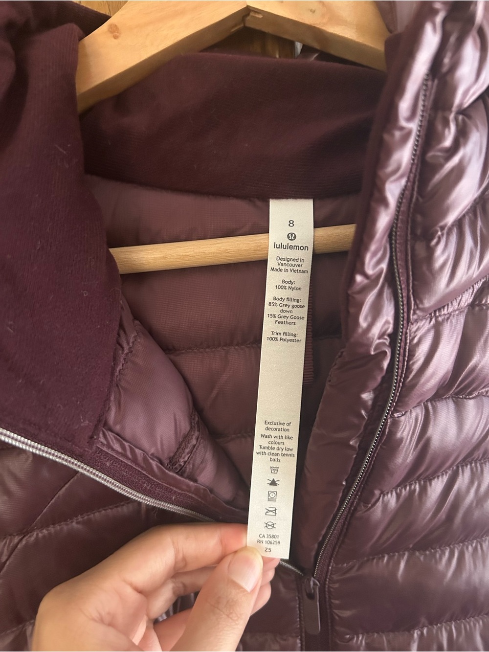 Lululemon Pack it Puffer Jacket Purple - Picture 3 of 3